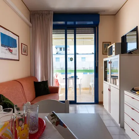 Flat Withside Sea-view Balcony - Beahost ביביונה