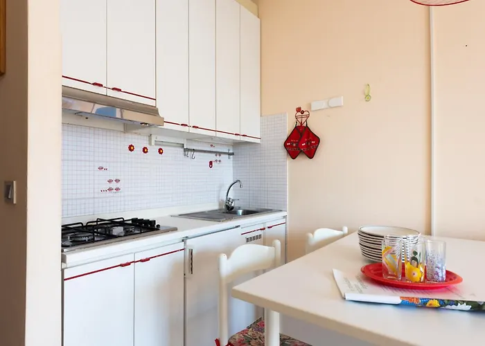 Cozy With A Balcony With Sea Side View アパート *